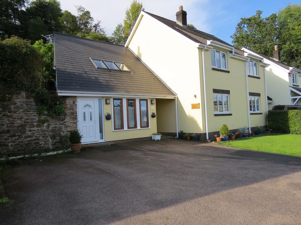 The Great Grubb Bed & Breakfast Totnes Exterior photo